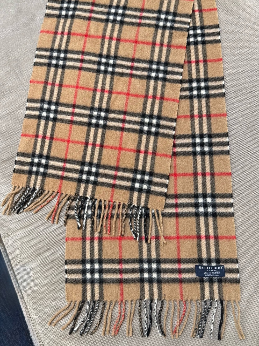 Authentic Burberry 100% Cashmere Nova Check Classic Scarf Made in England